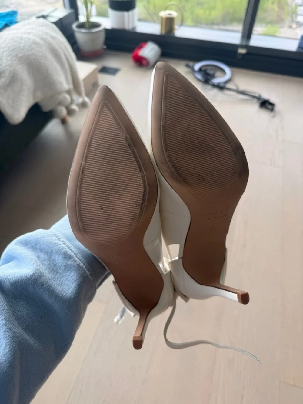 PiePieBuy women’s pointed toe high wedding bowtie on back dress shoes - Size 9